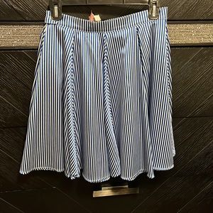 American Apparel Blue stripe flowing silk skirt. Brand new never worn size M